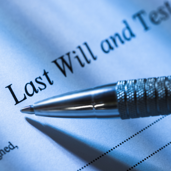 Last will and testament document with a pen